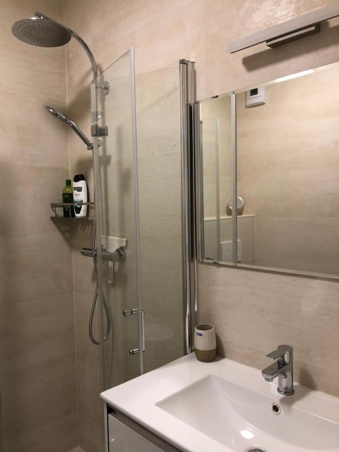 Apartment Yanina Sloneczne Tarasy Dziwnówek Kültér fotó
